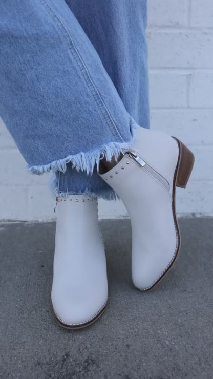 Cassie Bootie in Ivory